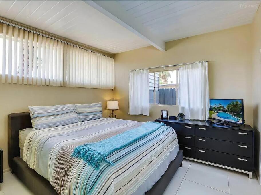 Serene 4 Bed 3 Bath Heated Pool Natural Backyard Heart Of パーム・スプリングス エクステリア 写真