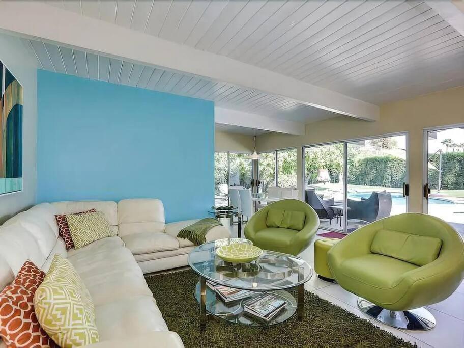 Serene 4 Bed 3 Bath Heated Pool Natural Backyard Heart Of パーム・スプリングス エクステリア 写真