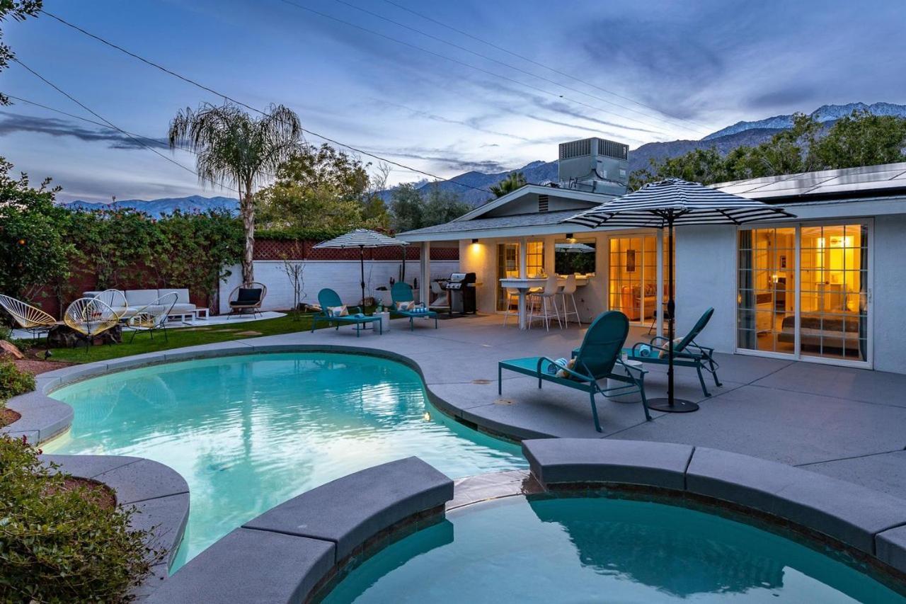 Serene 4 Bed 3 Bath Heated Pool Natural Backyard Heart Of パーム・スプリングス エクステリア 写真